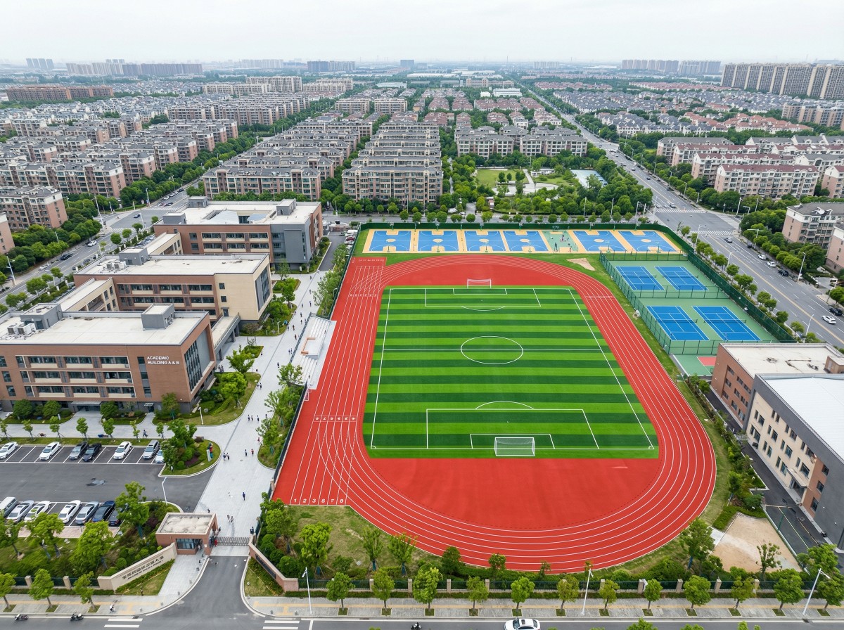 青岛市塑胶颗粒混合型塑胶跑道 - 方案